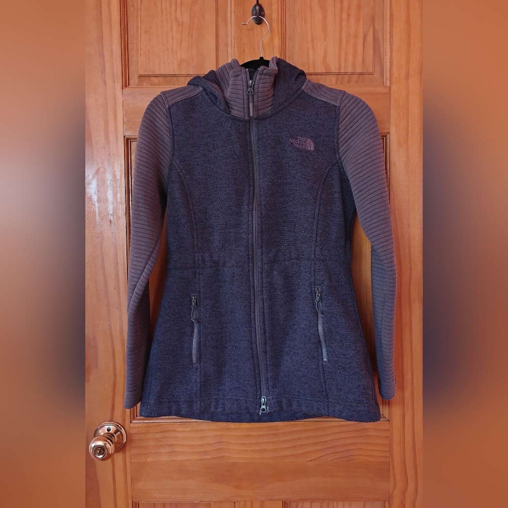The North Face Parka  Women's Size S Small Zippered Jacket Coat Sweater Gray
